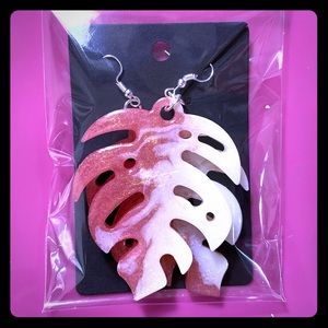 Monstera Earrings